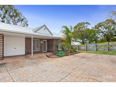 /international/au/2-11-toos-close-cooee-bay-qld-151117740/