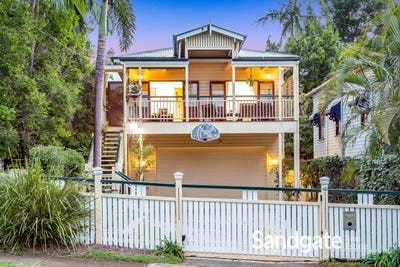 /international/au/206-brighton-road-sandgate-qld-151393520/