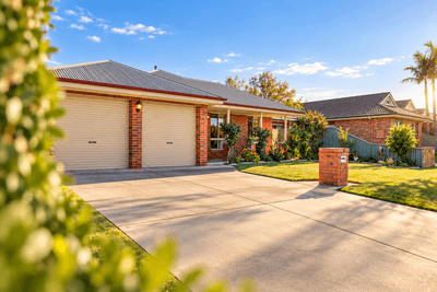 /international/au/529-iluka-crescent-lavington-nsw-152462872/