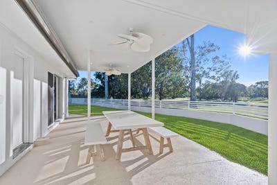 /international/au/8-calder-crescent-helensvale-qld-148462088/?lang=zh-cn