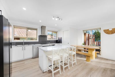 /international/au/2-eden-close-kanwal-nsw-148472900/