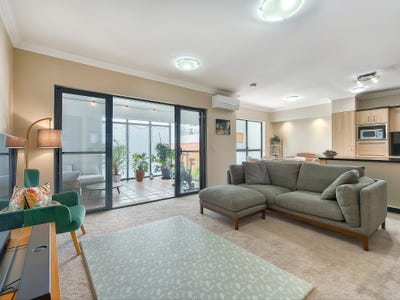 /international/au/23-33-helen-street-teneriffe-qld-151211684/