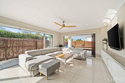 /international/au/67-melville-drive-pimpama-qld-152429016/