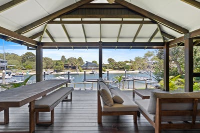 /international/au/10-kookaburra-crt-south-stradbroke-qld-148216304/