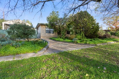 /international/au/12-daly-street-clare-sa-151478260/