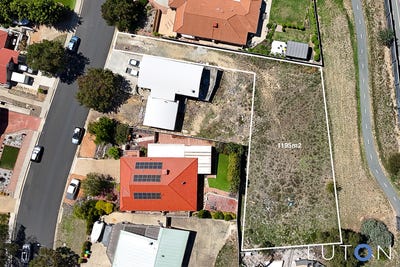 /international/au/102-barracks-flat-drive-karabar-nsw-204468444/