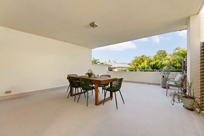 /international/au/6-86-pembroke-road-coorparoo-qld-150946764/