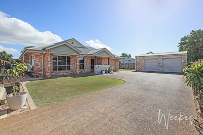 /international/au/17a-lovers-walk-thabeban-qld-151139276/