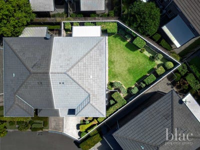 /international/au/74-10-sovereign-place-algester-qld-150879460/