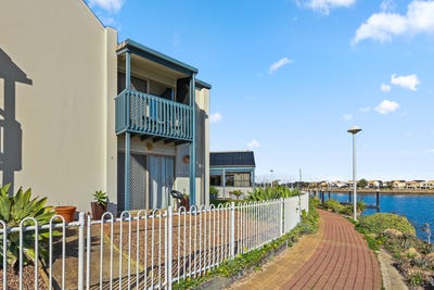 /international/au/3-45-falie-drive-north-haven-sa-151467164/