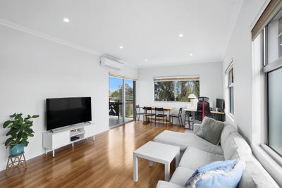 /international/au/7-253-robinson-avenue-cloverdale-wa-152096600/