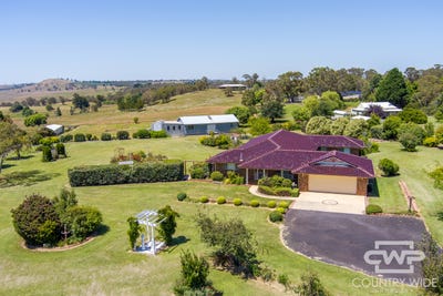 /international/au/8-elm-street-guyra-nsw-149901368/
