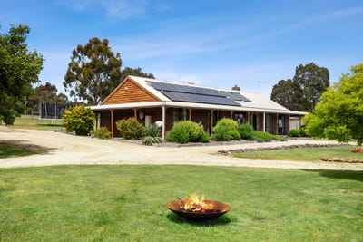 /international/au/94-verekers-lane-kyneton-vic-148412908/?lang=id