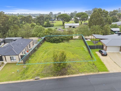 /international/au/10-ash-avenue-corowa-nsw-204489340/