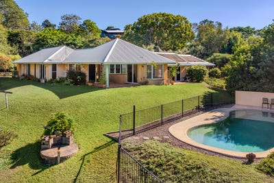 /international/au/14-pacific-view-drive-tinbeerwah-qld-148148252/