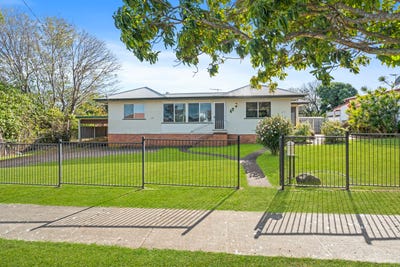 /international/au/47-berrimilla-street-manly-west-qld-148663292/?lang=fr