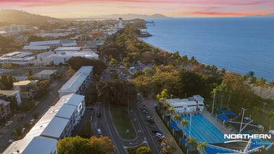/international/au/14-31-33-the-strand-north-ward-qld-152607216/