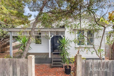/international/au/30-bourke-crescent-geelong-vic-151385684/