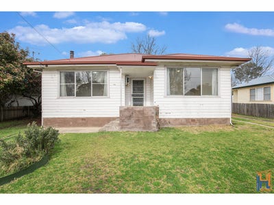 /international/au/210-dumaresq-street-armidale-nsw-148640156/?lang=id