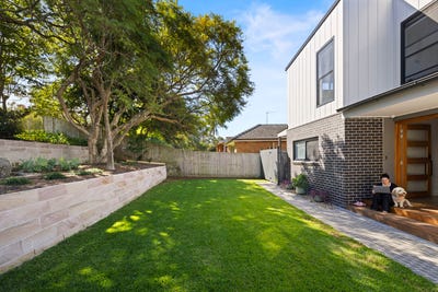 /international/au/22-arnhem-road-allambie-heights-nsw-151037196/