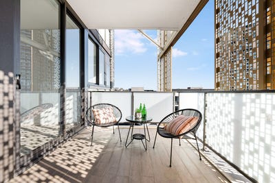 /international/au/821-1b-burroway-road-wentworth-point-nsw-148262448/