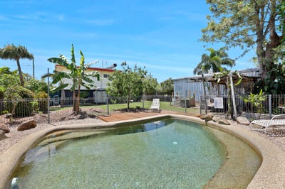 /international/au/42-mcintyre-street-east-mackay-qld-151049124/