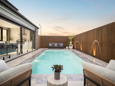 /international/au/1-teak-street-botanic-ridge-vic-151356940/
