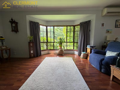 /international/au/16-blamey-street-clermont-qld-150590944/