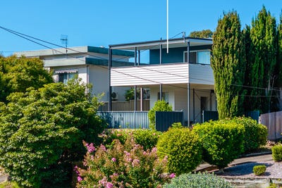 /international/au/83-ridge-street-catalina-nsw-150732664/