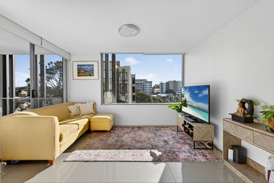 /international/au/21-22-24-lather-street-southport-qld-151311100/