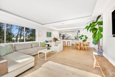 /international/au/10-40-foamcrest-avenue-newport-nsw-150838240/