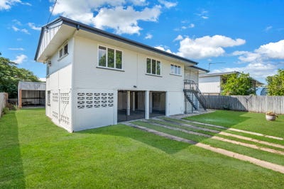 /international/au/23-noongah-street-currajong-qld-148656520/?lang=pt