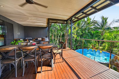 /international/au/86-gloucester-avenue-hideaway-bay-qld-151158044/