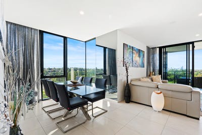 /international/au/4068-21-ross-street-benowa-qld-151635608/