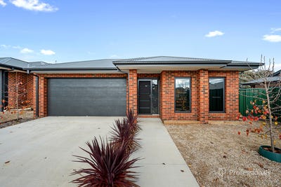 /international/au/23-grace-street-maryborough-vic-151559144/