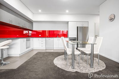 /international/au/150-2-signal-terrace-cockburn-central-wa-148705196/