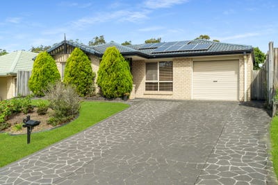 /international/au/9-robinson-crescent-runcorn-qld-151209336/