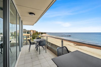 /international/au/713-16-holdfast-promenade-glenelg-sa-151089764/