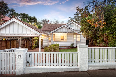 /international/au/37-matlock-street-canterbury-vic-151291272/