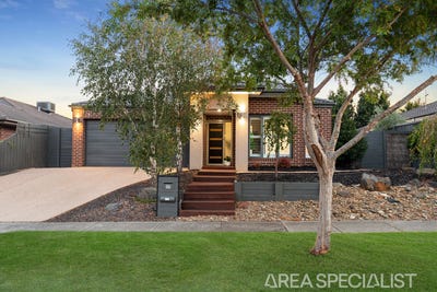 /international/au/17-alexandra-mews-langwarrin-vic-151011452/