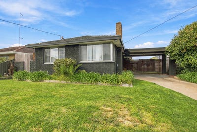 /international/au/12-ash-street-morwell-vic-152530864/