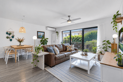 /international/au/5-71-melton-road-nundah-qld-152536720/