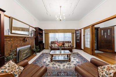 /international/au/22-clifton-street-box-hill-south-vic-150851472/