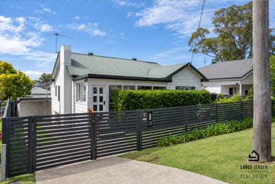 /international/au/8-nott-street-edgeworth-nsw-152551048/