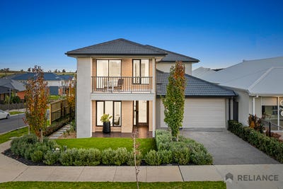/international/au/18-barolo-loop-sunbury-vic-151641728/