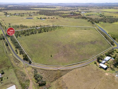 /international/au/4-1145-biddeston-southbrook-road-southbrook-qld-700403168/