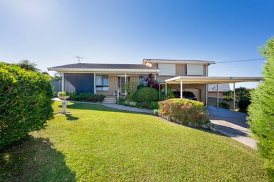 /international/au/3-malcolm-place-coffs-harbour-nsw-148414848/?lang=en