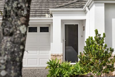 /international/au/33-29-ellis-drive-mudgeeraba-qld-151379136/