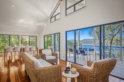 /international/au/64-albert-street-wagstaffe-nsw-152634672/