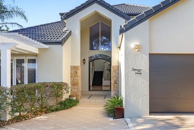 /international/au/5-craig-avenue-carrara-qld-151399080/